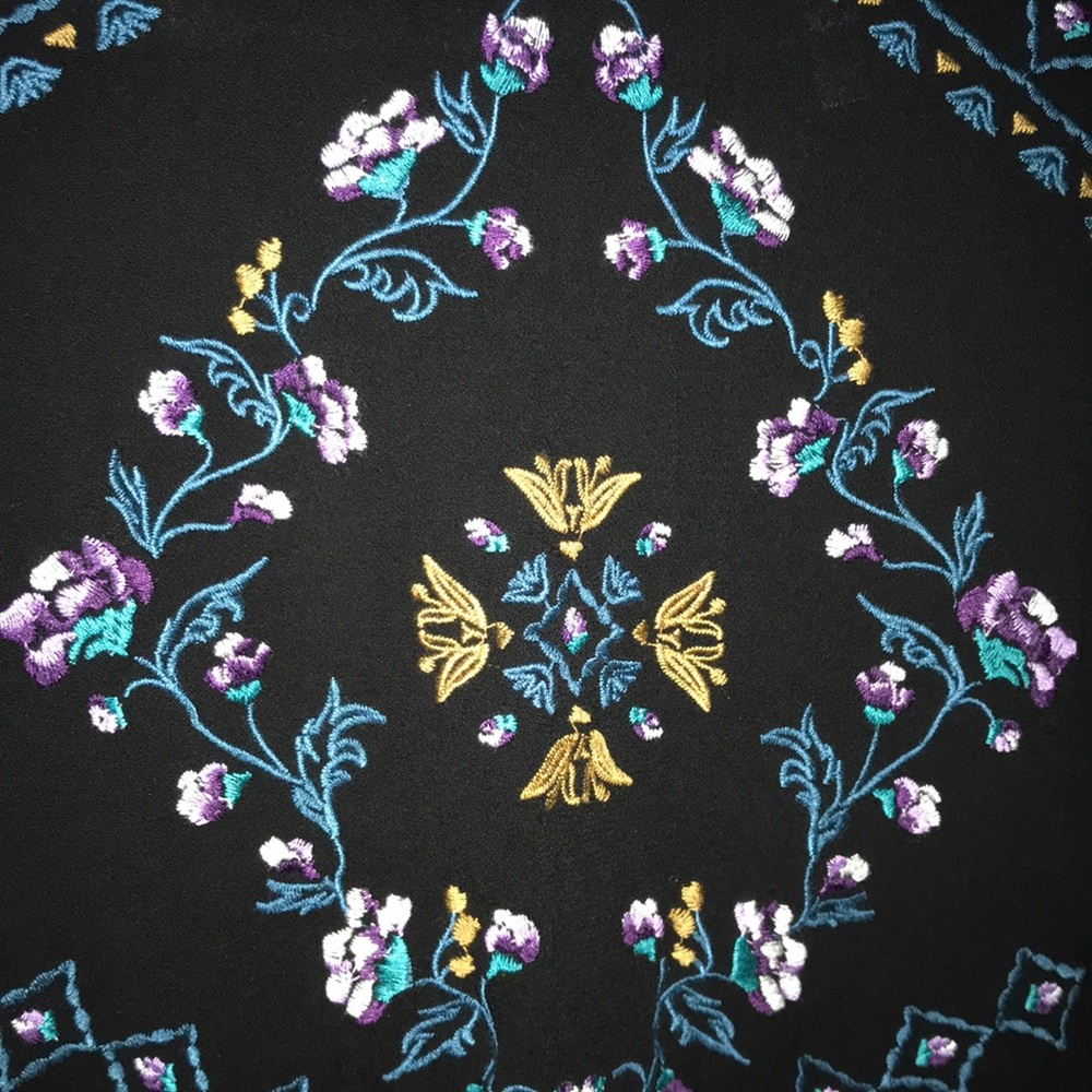NWOT! Black Embroidered Ruffle Top - Picture 3 of 3